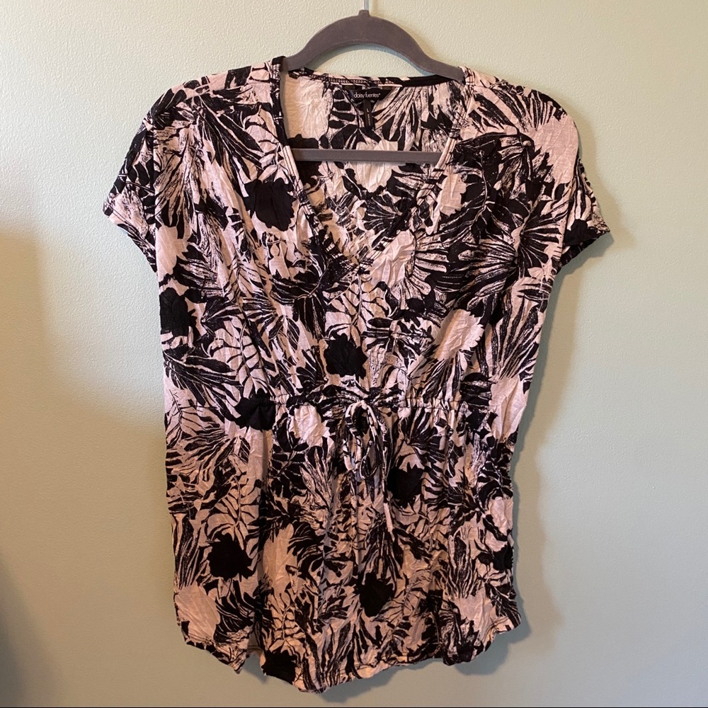 Cinched V-Neck Crinkled Top